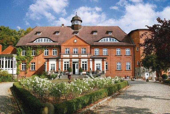 Das Hotel Schloss Basthorst Außenansicht_Michael_Frahm