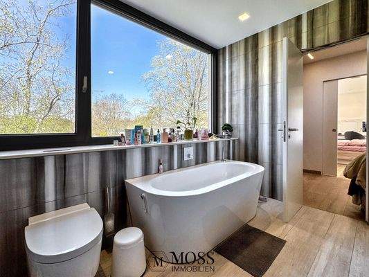 On Suite-Bad OG Apartment 