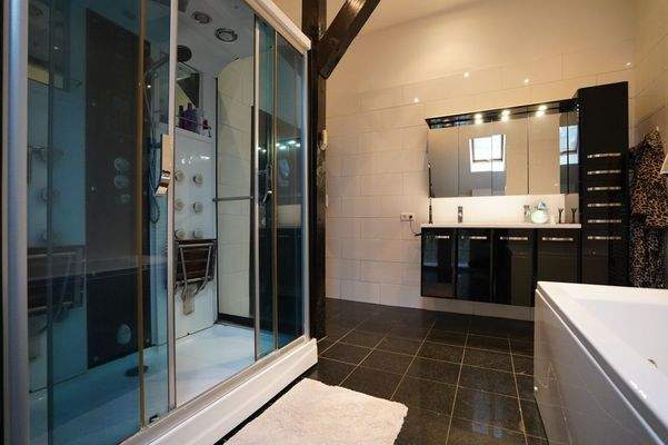 Badezimmer Dachgeschoss