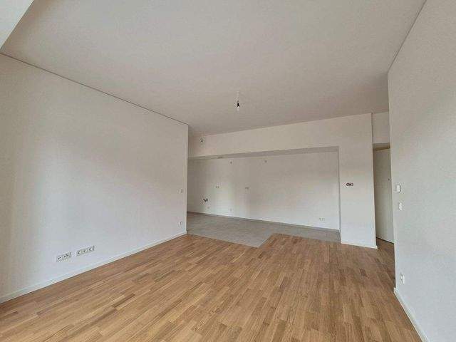 Schicke 3-Zimmer mit Parkett, Balkon u. Fußbodenheizung - Photo 2