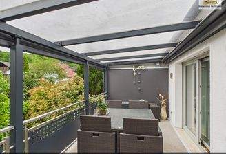 04_Ueberdachte_Terrasse_Balkon_OG