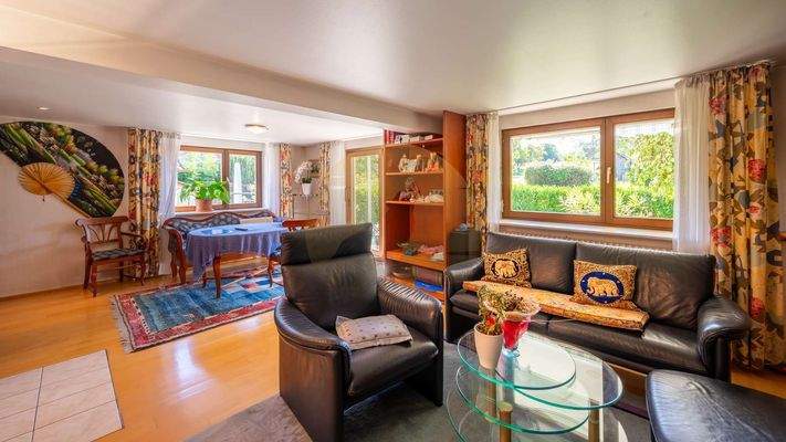 haus-baden-baden-steinbach-wohnzimmer-wolf-immobilien