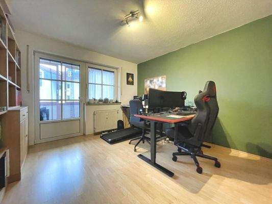 Büro / Kinderzimmer