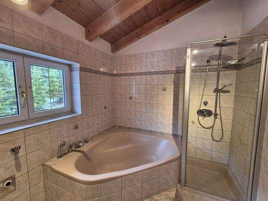 TOP W1 Obergeschoß Badezimmer