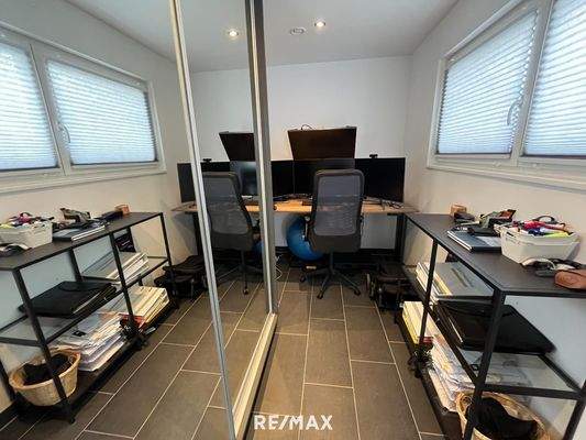 Erdgeschoss - Abstellraum - derzeit Nutzung Büro