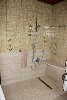 Einheit mit Schwimmbad