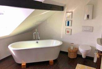 Stilvolles Bad - freistehende Badewanne