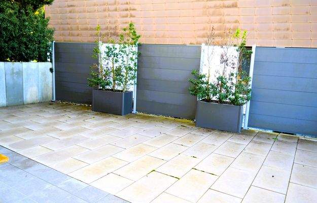 große neue Terrasse