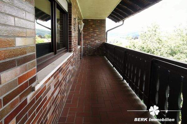 BERK Immobilien - Balkon OG