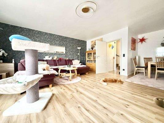 Wohnbereich Blick Richtung Essbereich