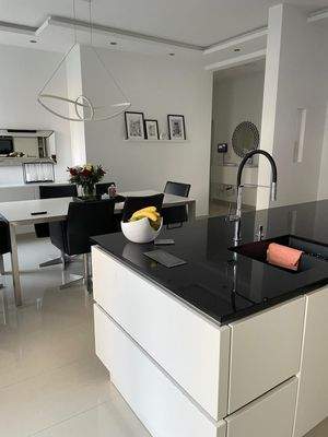 Küche und Esszimmer im EG