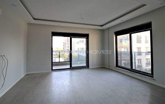 Spacious Flats in a Project with Pool in Altıntaş Antalya