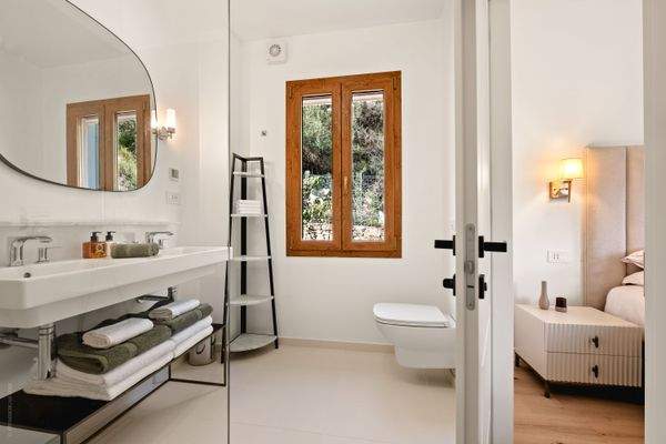 DA_1023_TERRA ITALIA IMMOBILIEN_REAL ESTATE_DOLCEA