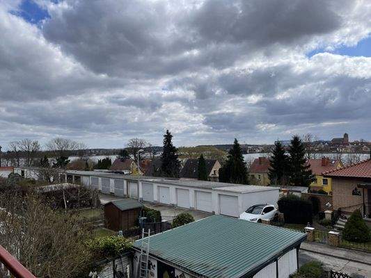 Garage Nr.2 von rechts