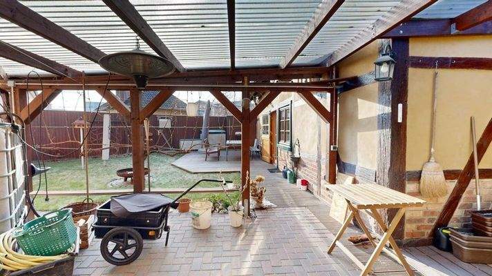 Überdachte Terrasse