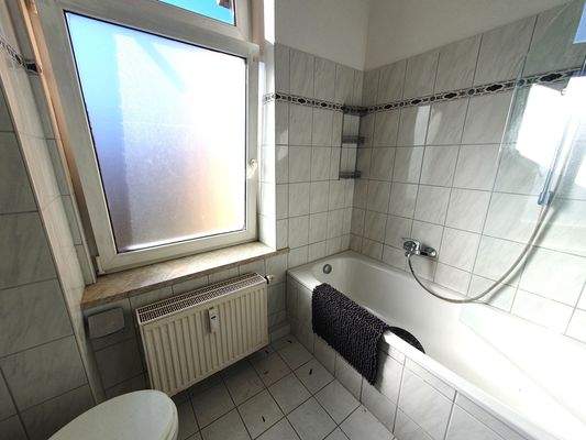 Badezimmer 2. OG rechts