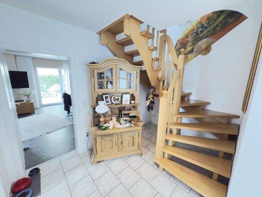 Holztreppe 180°
