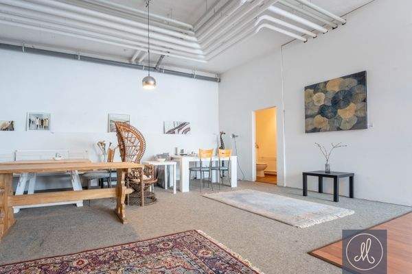 Gewerberäume EG - Einheit 1 von 2