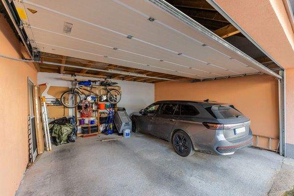 Doppelgarage