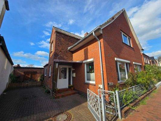 20250424_170358_resized