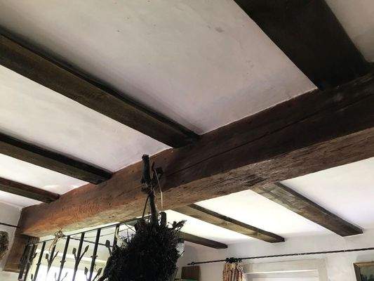 mächtige Eichenbalken