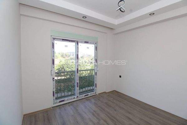 2-Bedroom Apartment in a Complex with a Pool in Antalya Manavgat