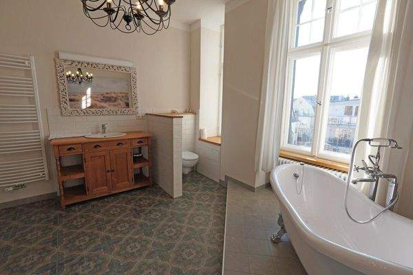 2. OG weiteres Badezimmerbild