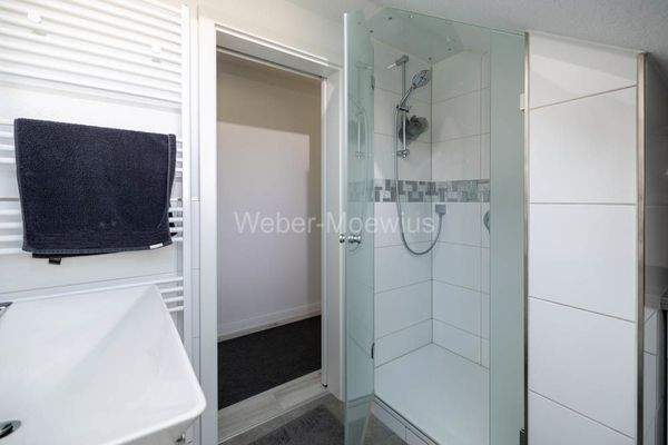 3395 DG HW - Duschbad c