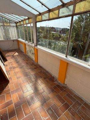 Großer Sonnenbalkon