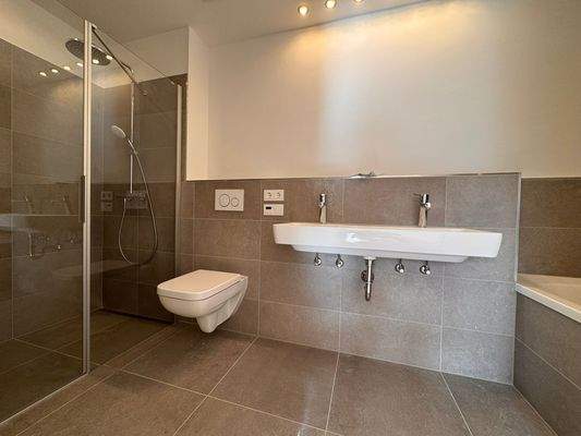 LEWO Neue Färberei We1-06