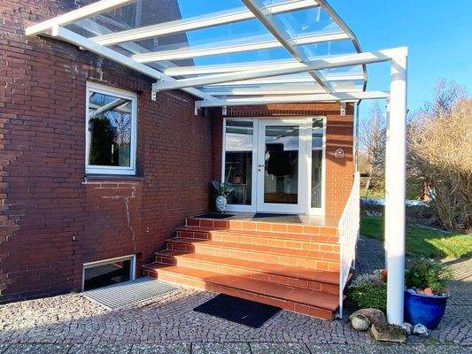 Bitte, treten Sie ein!