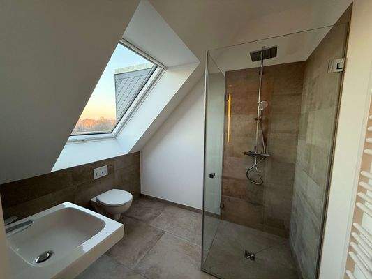 Badezimmer Dachgeschoss 