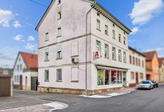 Wohn-und Geschäftshaus