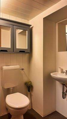 WC im Keller in WE 1