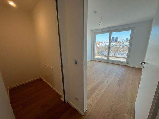 499ad5d3-9b12-4f89-82b7-1f79038bf410