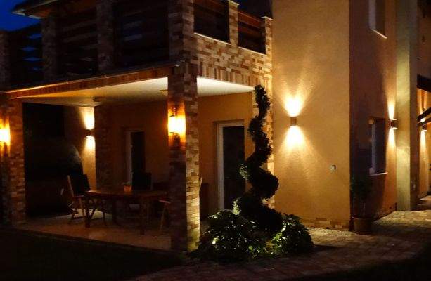 Beleuchtung des Hausess.jpg