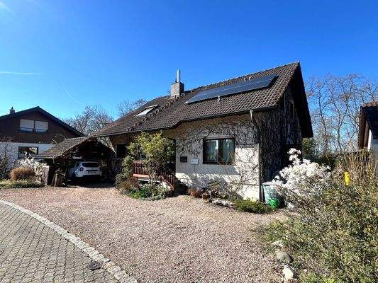 Aussen Ansicht Straße.jpeg