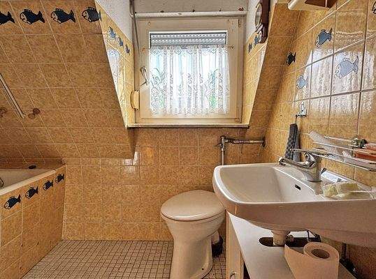Badezimmer im Dachgeschoss