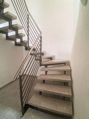 Treppenaufgang zur Wohnung
