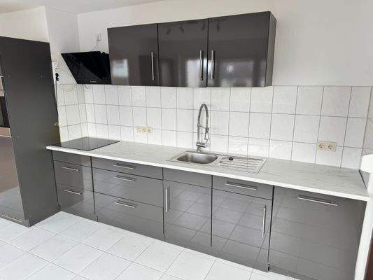 OG Wohnung 2 - 11 Küche 2