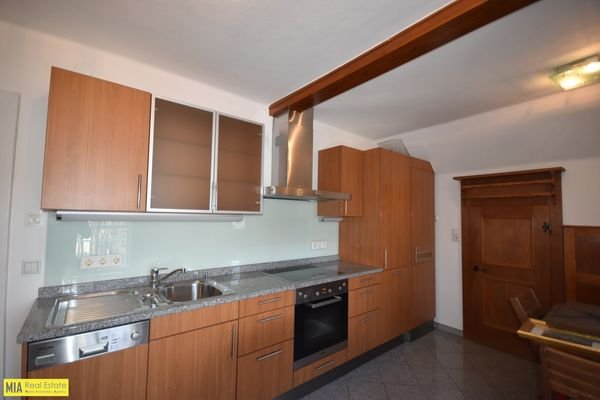 Küche - Traumhafte 2,5 Dachgeschosswohnung in Ruhelage mit Garage Miete Parsch Salzburg