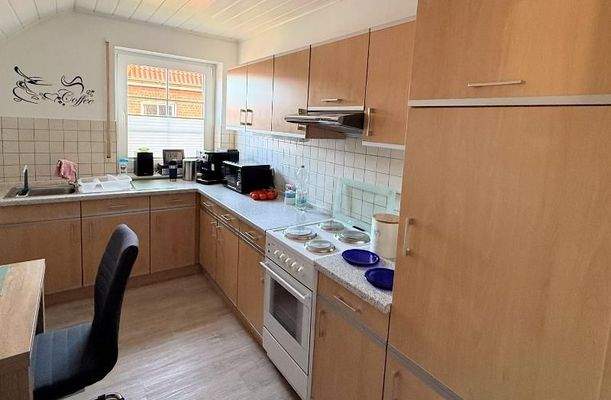 DG-R: Küche 1.1 (EBK gehört dem Mieter)