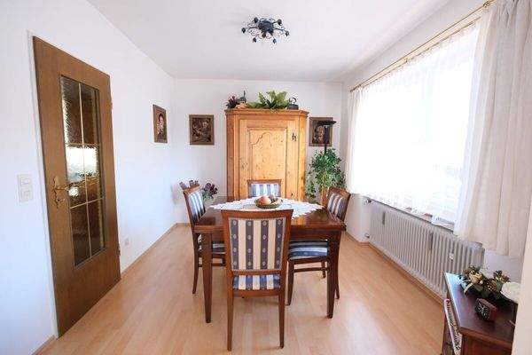 Der Essbereich im Obergeschoss