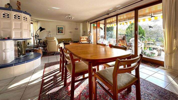 Wohn- und Essbereich