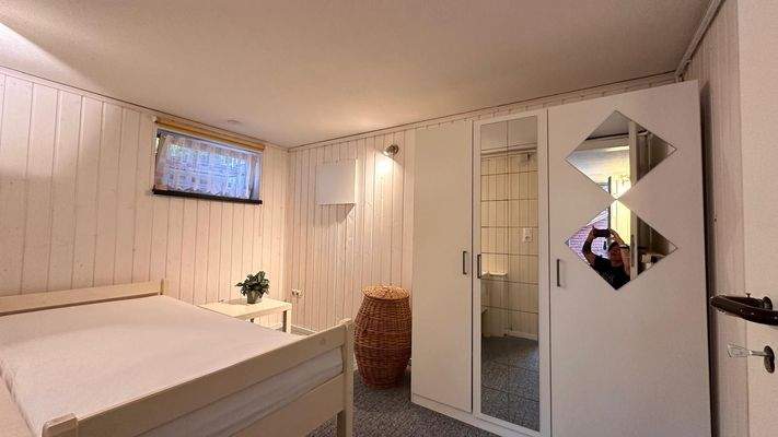 Schlafzimmer Kellerapartment