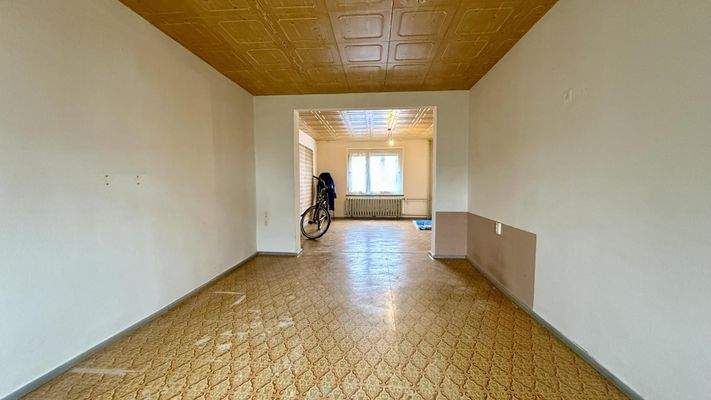 Geräumiges Wohn-/Esszimmer