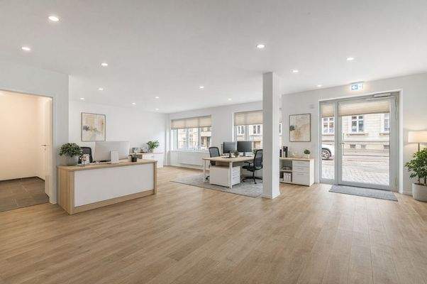 Büro virtuell möbliert