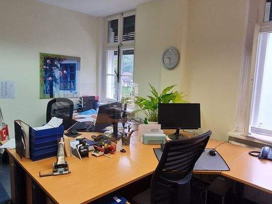 Teilansicht eines Büros im Erdgeschoss