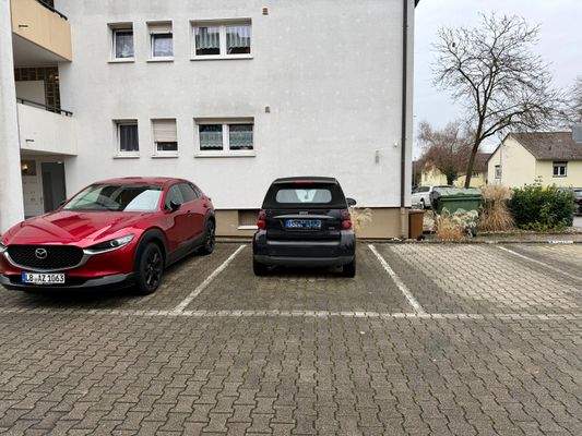 KFZ-Außenstellplatz 