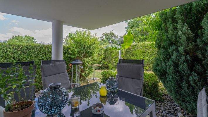 Wohnung UG Terrasse